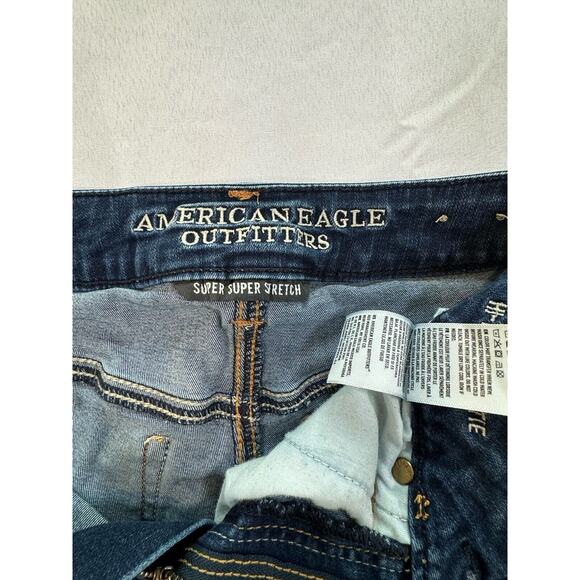American Eagle Super Stretch Distressed Cut Off Jean‎ Shorts Women's Size 2 - Picture 3 of 8